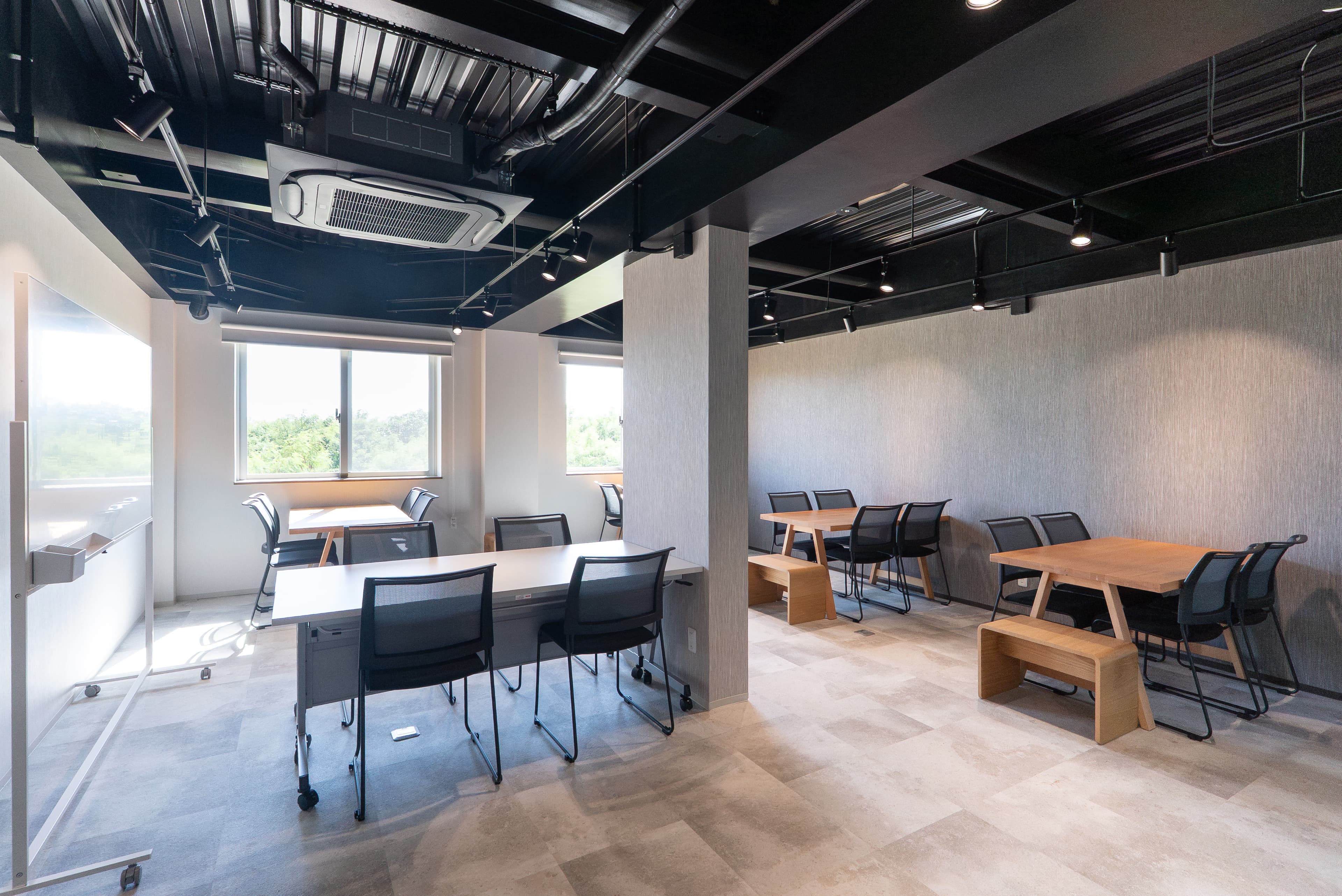 ワーキングスペース